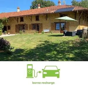 https://ferme-de-chamonal.hotels-rhonealpes.com